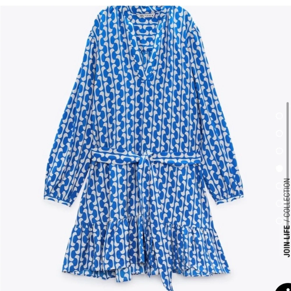 Zara | Blue and White Puff Sleeve Sundress - Picture 4 of 11
